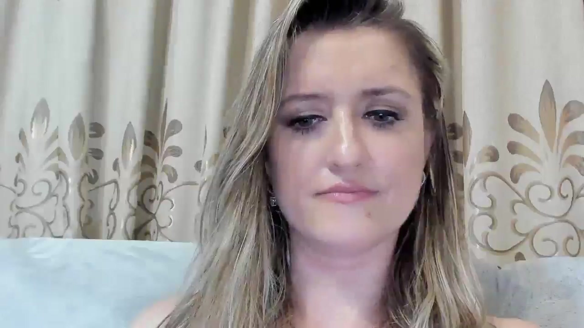 Gallery image thumbnail from BestDream's myfreecams stream on, 08/23/2025, 01:10 image 8 of 20
