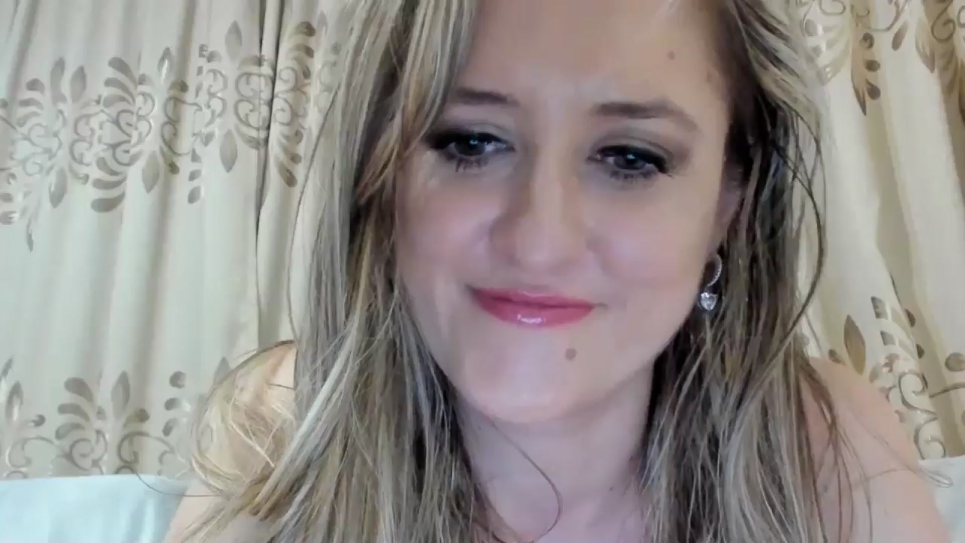 Gallery image thumbnail from BestDream's myfreecams stream on, 08/23/2025, 20:05 image 9 of 20