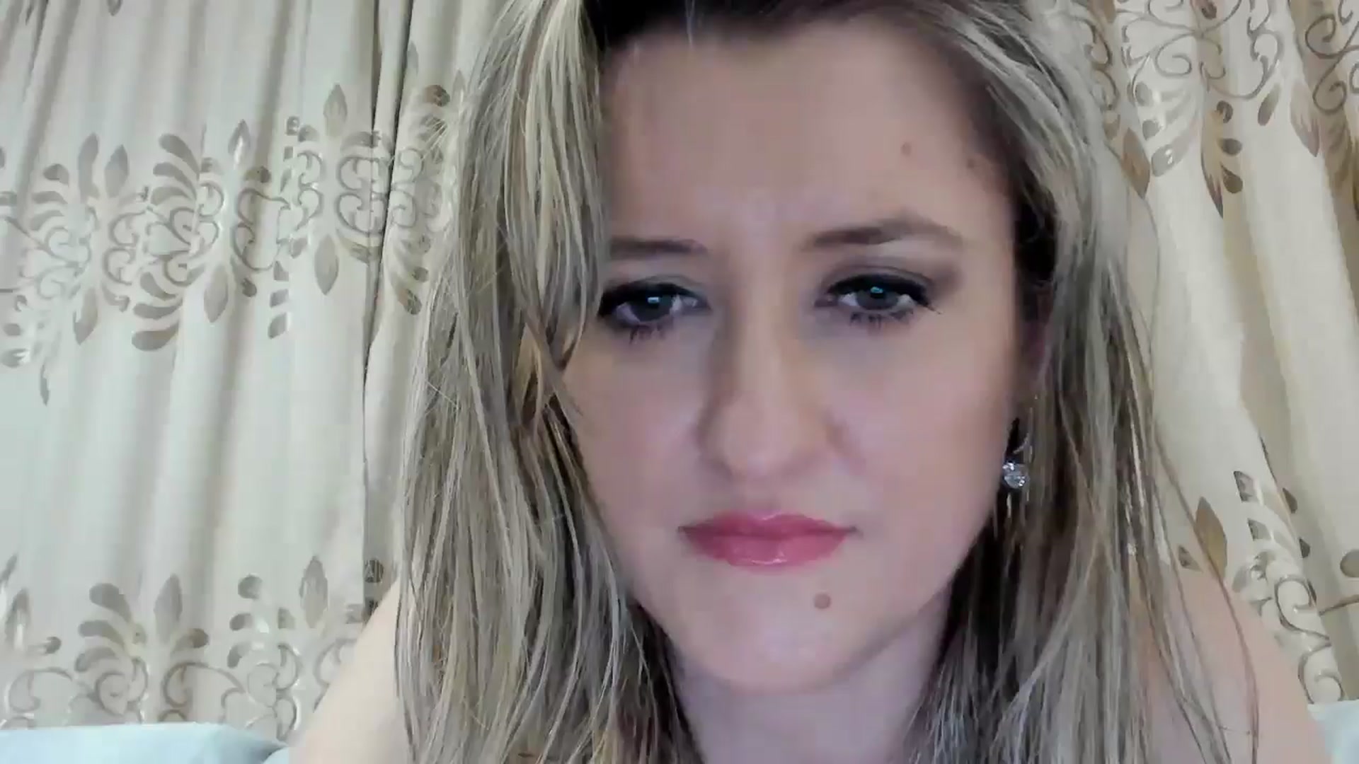 Gallery image thumbnail from BestDream's myfreecams stream on, 08/23/2025, 20:05 image 16 of 20