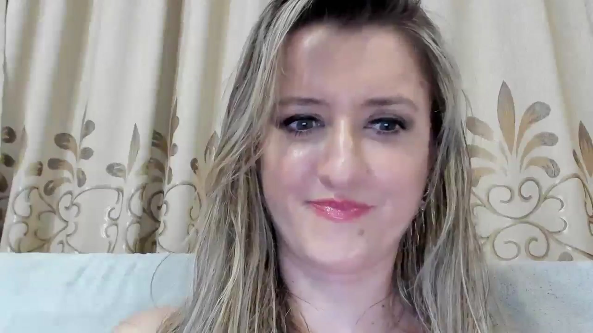 Gallery image thumbnail from BestDream's myfreecams stream on, 08/23/2025, 20:41 image 16 of 20