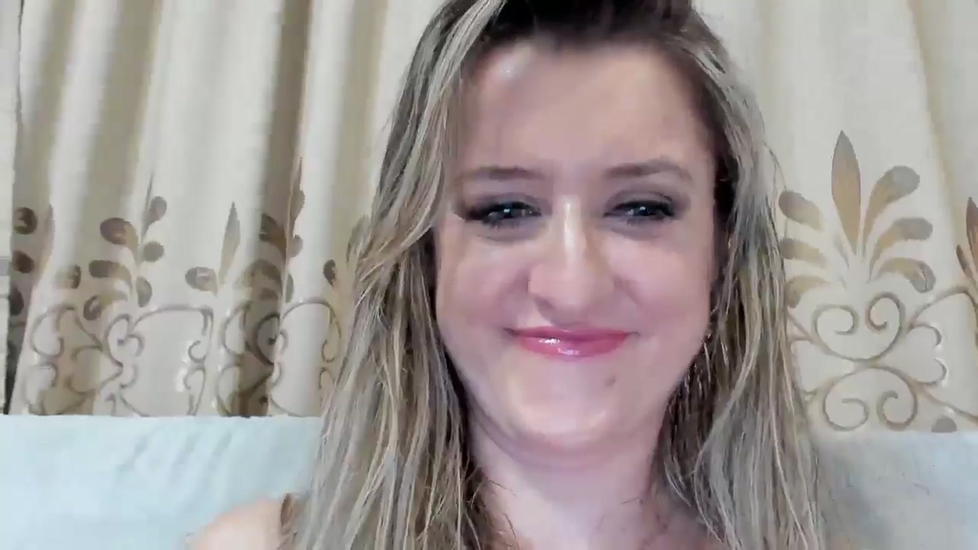 Gallery image thumbnail from BestDream's myfreecams stream on, 08/23/2025, 20:41 image 19 of 20