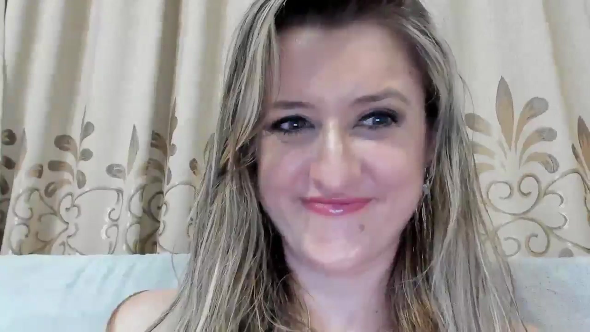 Gallery image thumbnail from BestDream's myfreecams stream on, 08/23/2025, 20:41 image 6 of 20