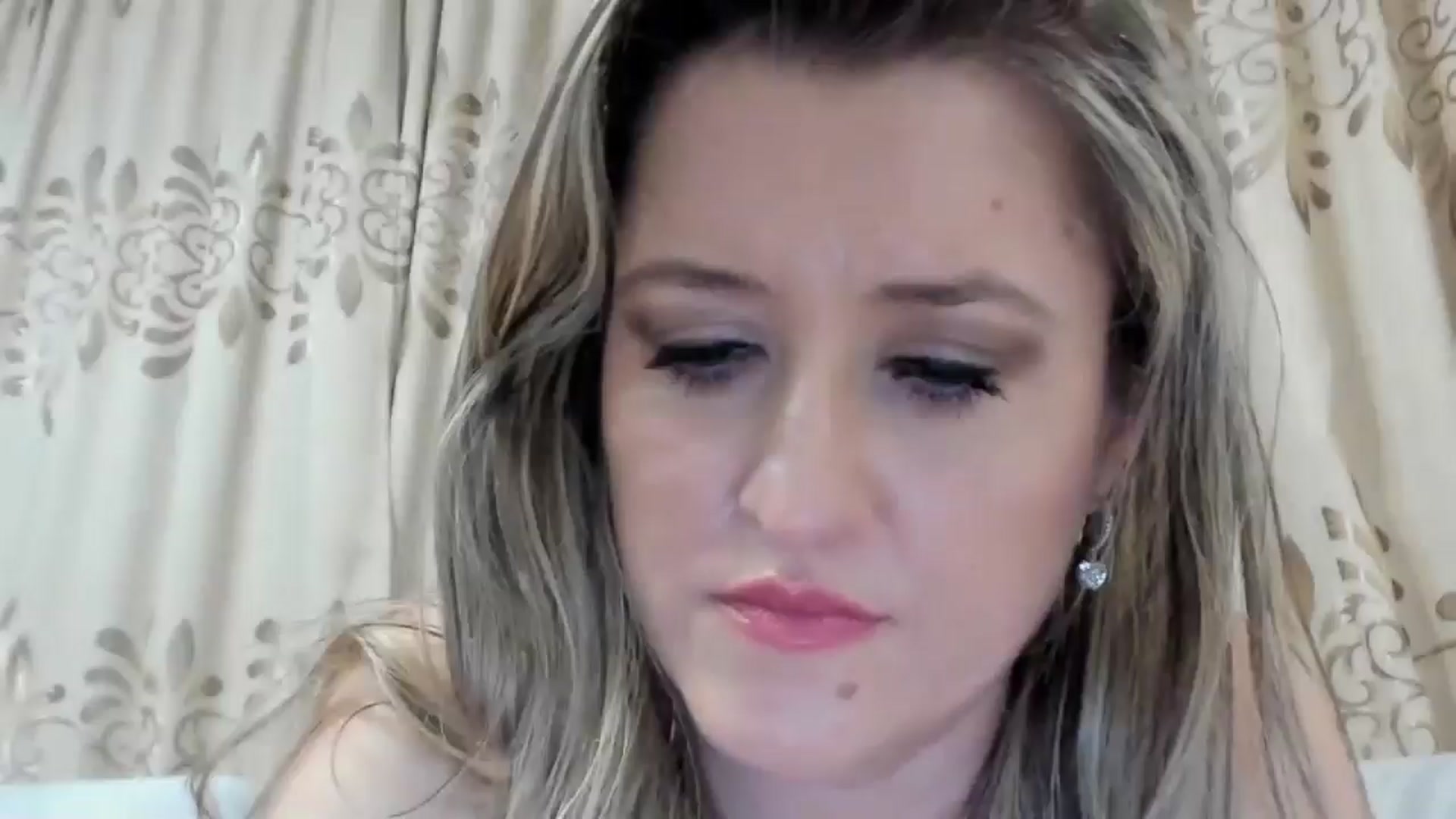 Gallery image thumbnail from BestDream's myfreecams stream on, 08/23/2025, 20:41 image 1 of 20