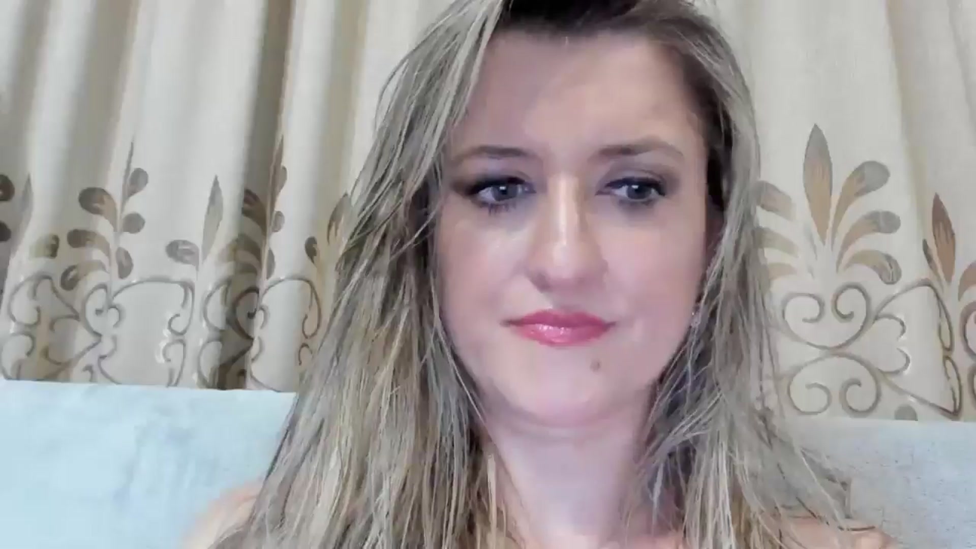 Gallery image thumbnail from BestDream's myfreecams stream on, 08/23/2025, 22:43 image 2 of 20