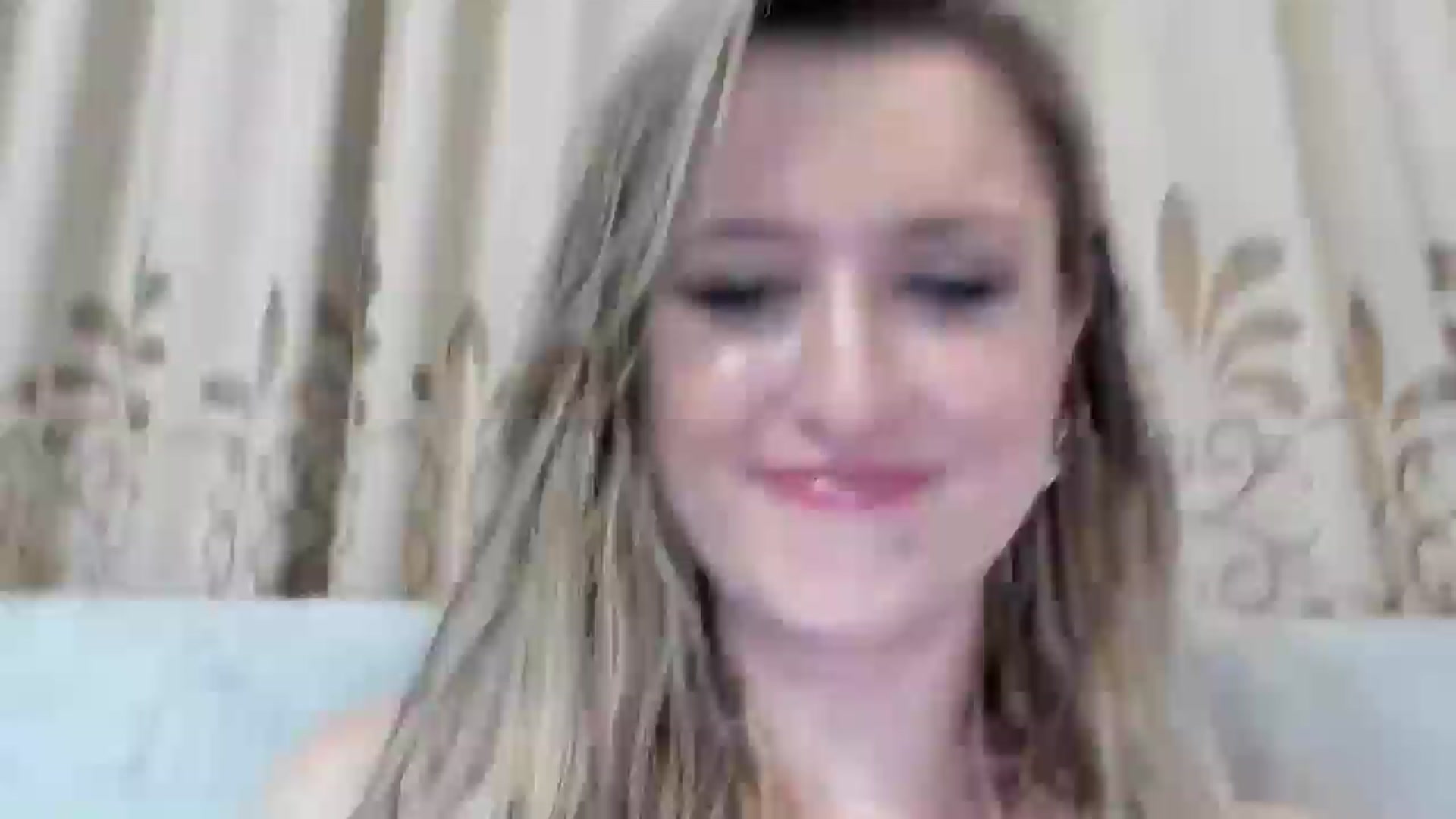 Gallery image thumbnail from BestDream's myfreecams stream on, 08/23/2025, 22:43 image 15 of 20