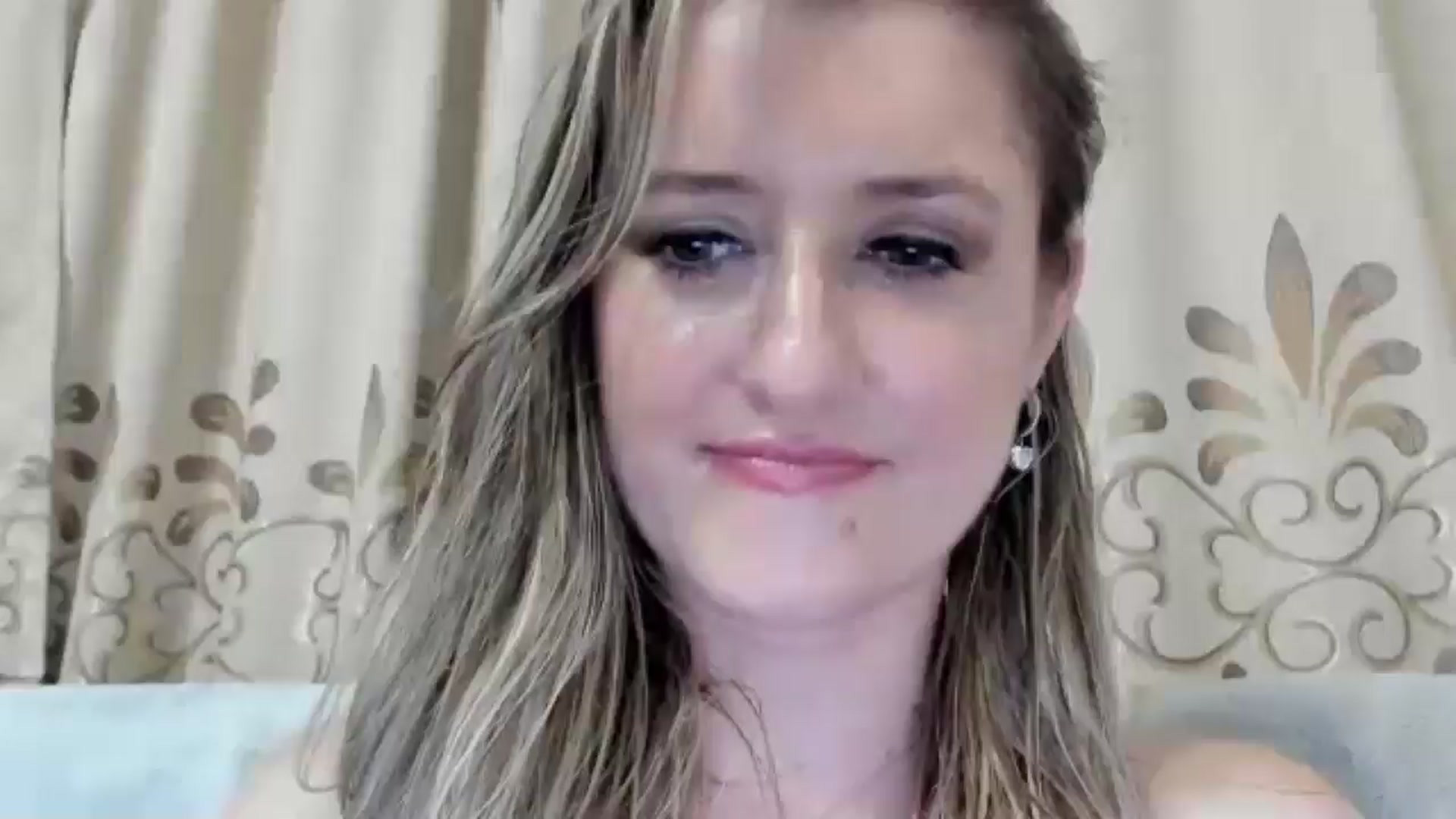 Gallery image thumbnail from BestDream's myfreecams stream on, 08/24/2025, 24:16 image 14 of 20