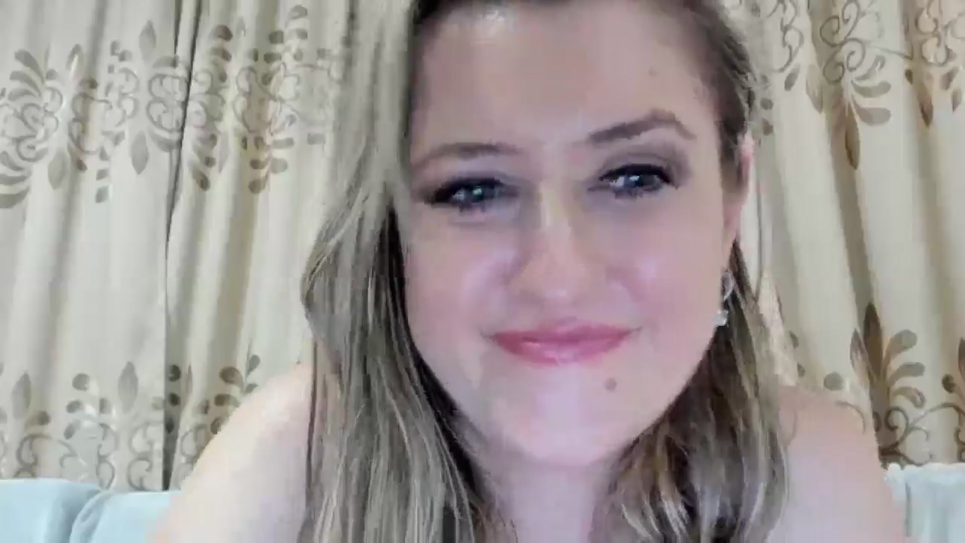 Gallery image thumbnail from BestDream's myfreecams stream on, 08/24/2025, 24:16 image 11 of 20