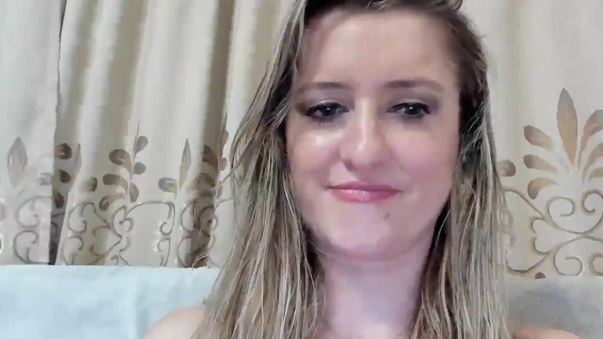 Gallery image thumbnail from BestDream's myfreecams stream on, 08/24/2025, 01:04 image 19 of 20