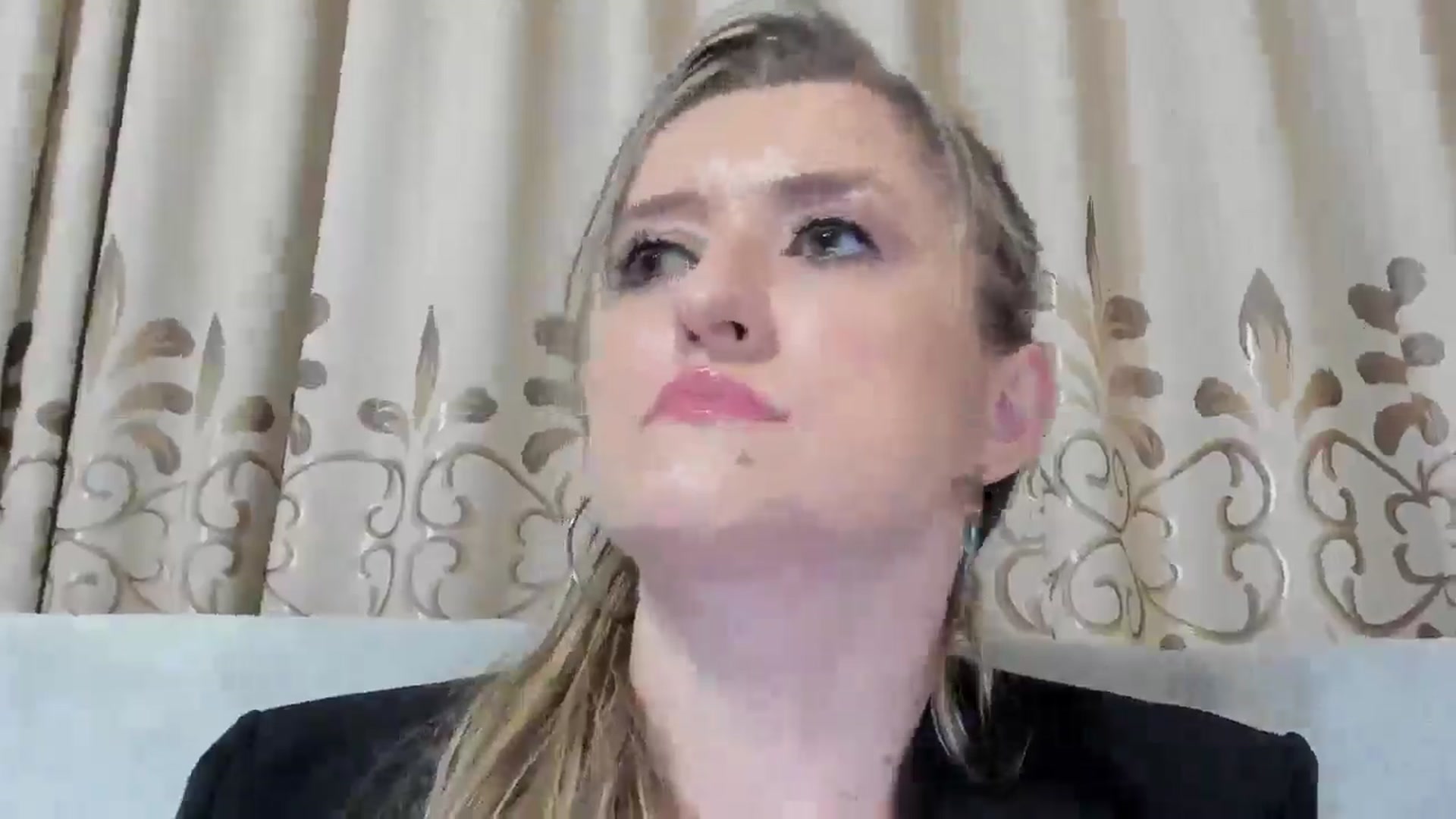 Gallery image thumbnail from BestDream's myfreecams stream on, 08/24/2025, 20:33 image 17 of 20