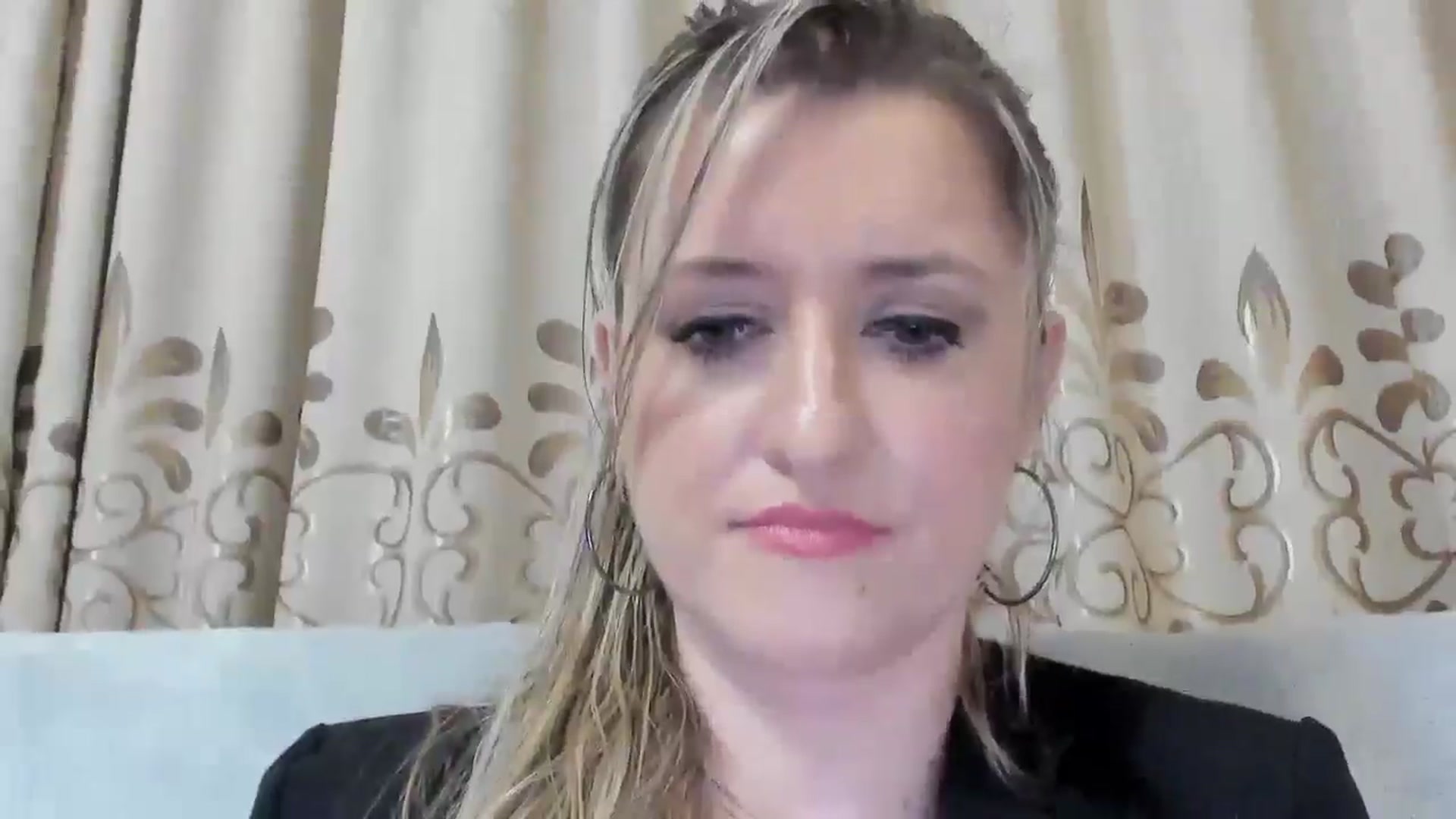 Gallery image thumbnail from BestDream's myfreecams stream on, 08/24/2025, 21:32 image 14 of 20