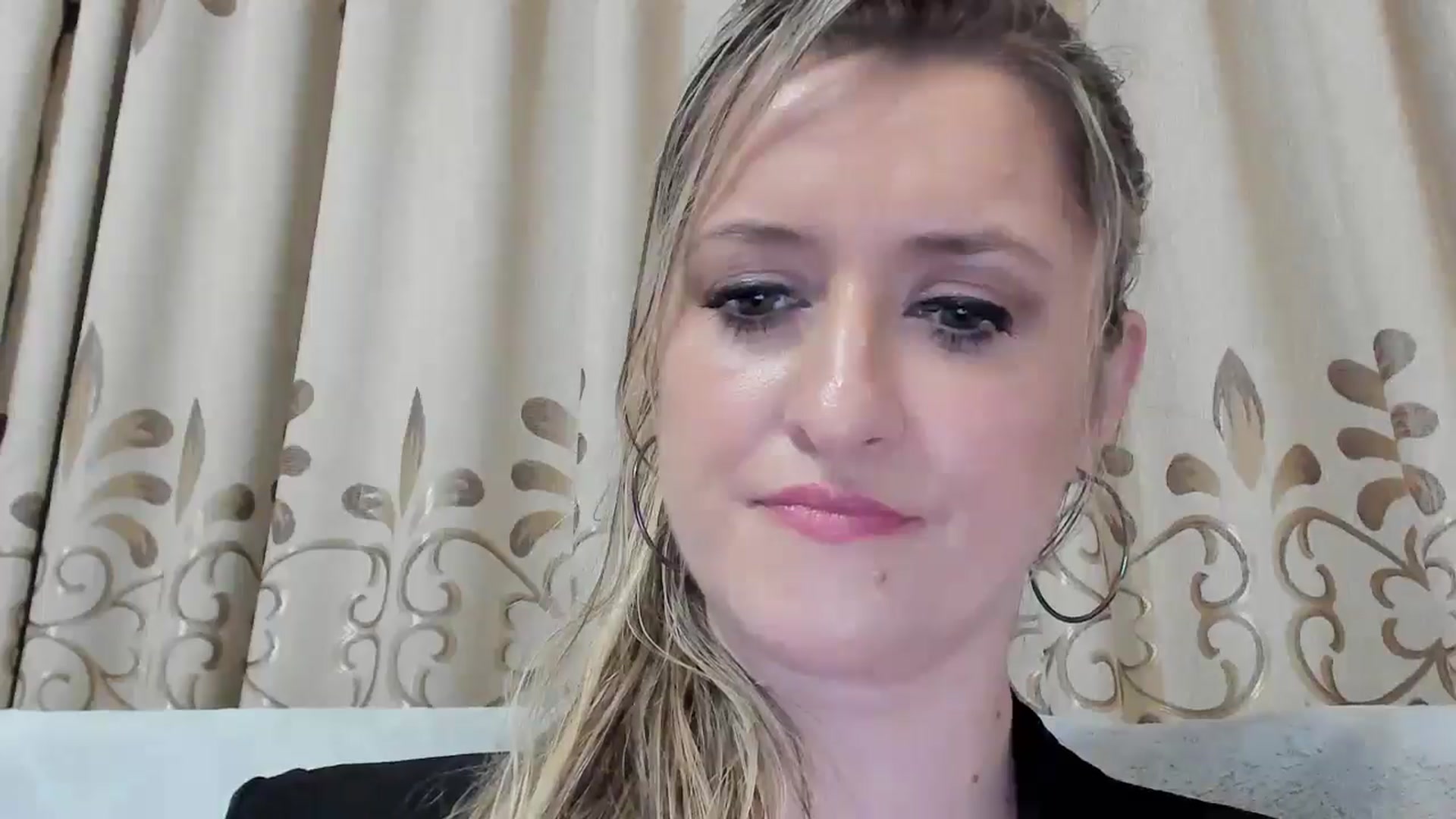 Gallery image thumbnail from BestDream's myfreecams stream on, 08/24/2025, 22:55 image 11 of 20