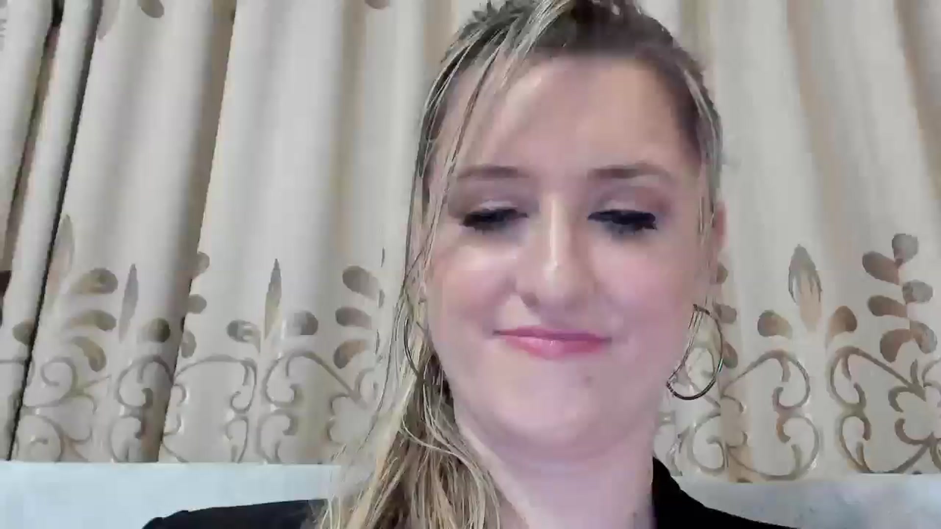 Gallery image thumbnail from BestDream's myfreecams stream on, 08/24/2025, 22:55 image 16 of 20