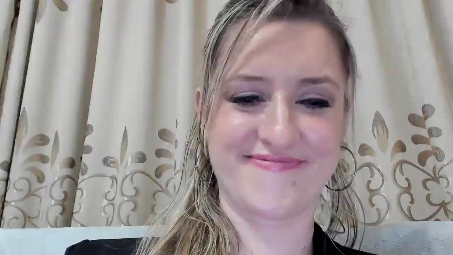 Gallery image thumbnail from BestDream's myfreecams stream on, 08/24/2025, 22:55 image 7 of 20