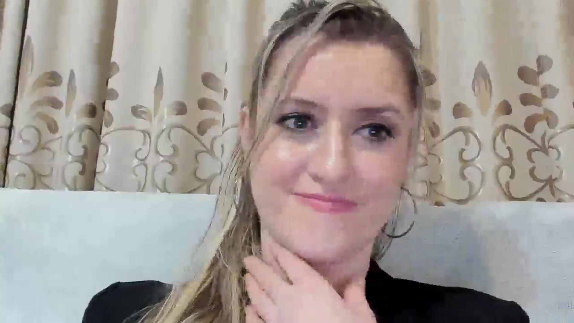 Gallery image thumbnail from BestDream's myfreecams stream on, 08/24/2025, 23:10 image 20 of 20