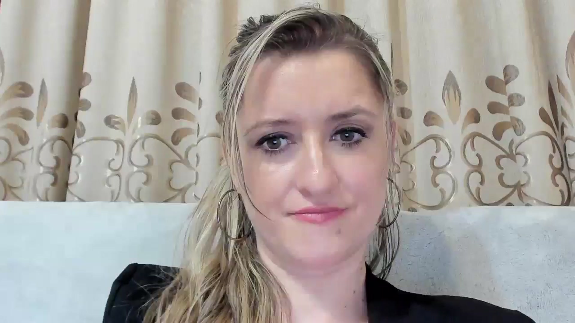 Gallery image thumbnail from BestDream's myfreecams stream on, 08/24/2025, 23:33 image 19 of 20