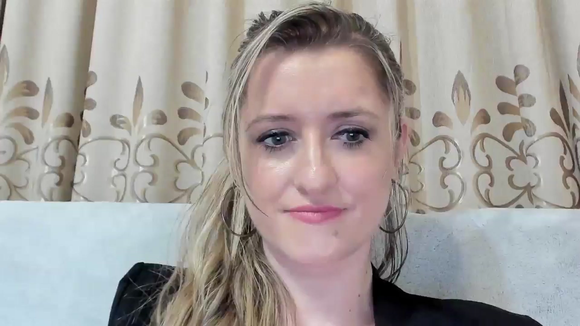 Gallery image thumbnail from BestDream's myfreecams stream on, 08/24/2025, 23:33 image 18 of 20