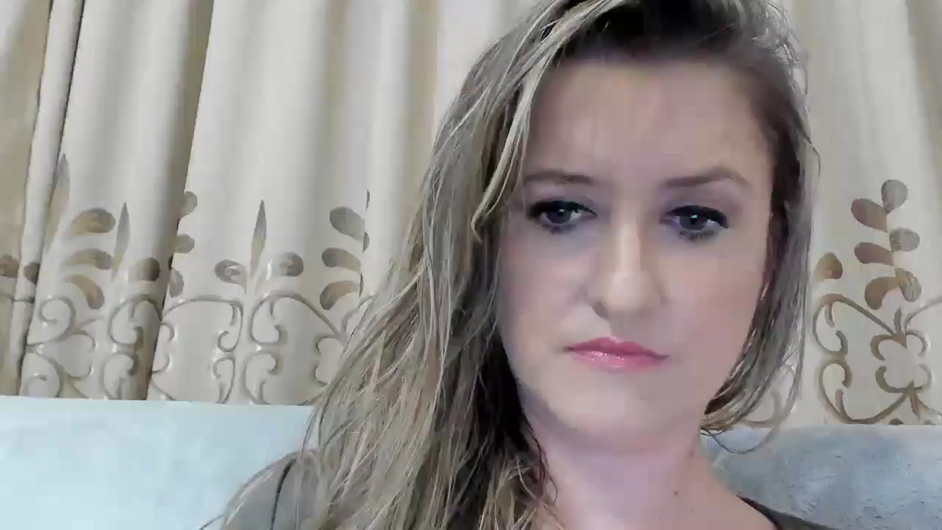 Gallery image thumbnail from BestDream's myfreecams stream on, 08/25/2025, 22:32 image 9 of 20
