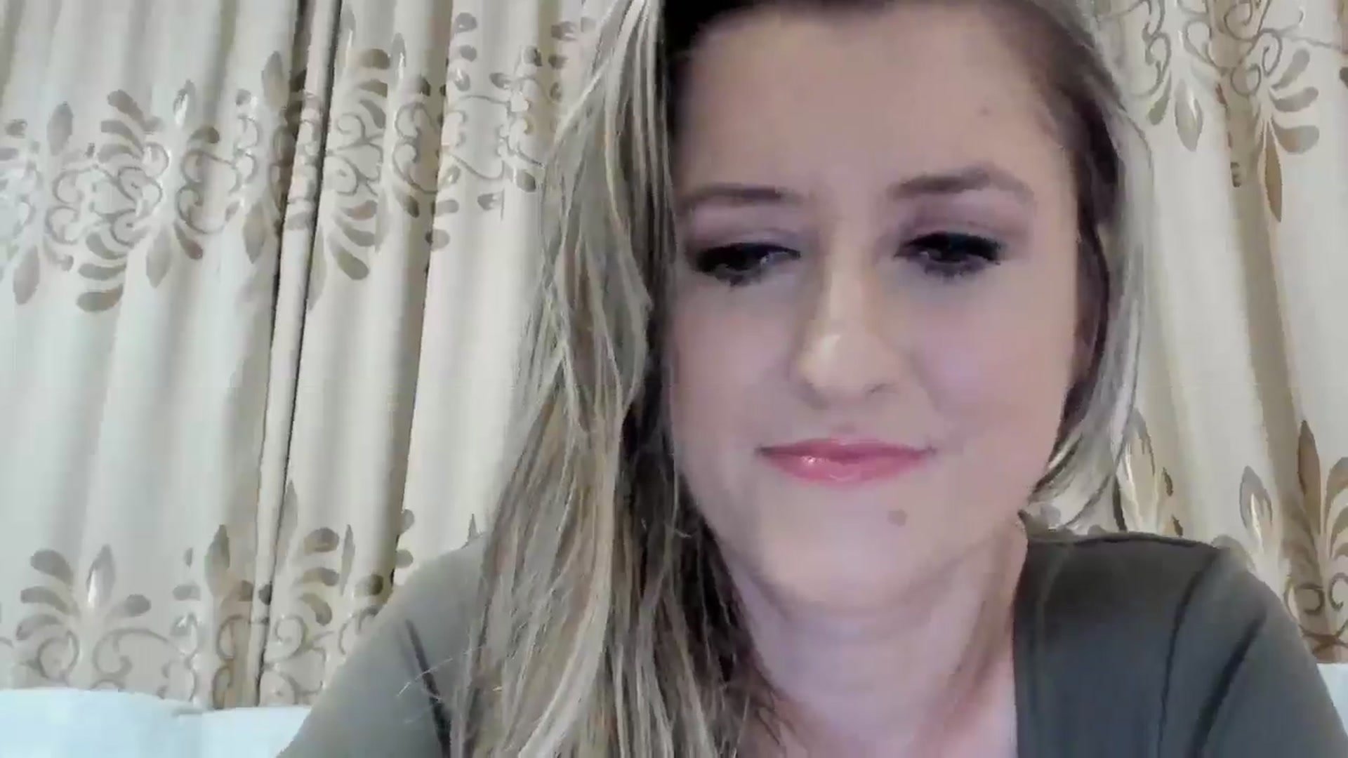 Gallery image thumbnail from BestDream's myfreecams stream on, 08/25/2025, 22:32 image 3 of 20