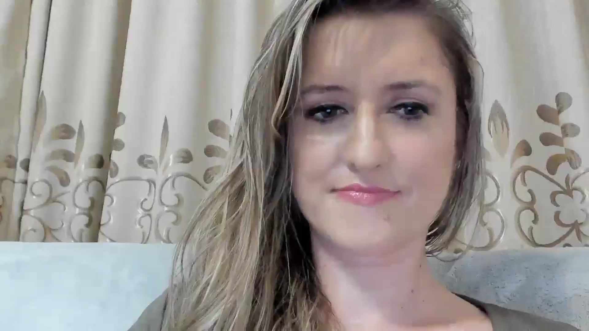 Gallery image thumbnail from BestDream's myfreecams stream on, 08/25/2025, 22:32 image 13 of 20