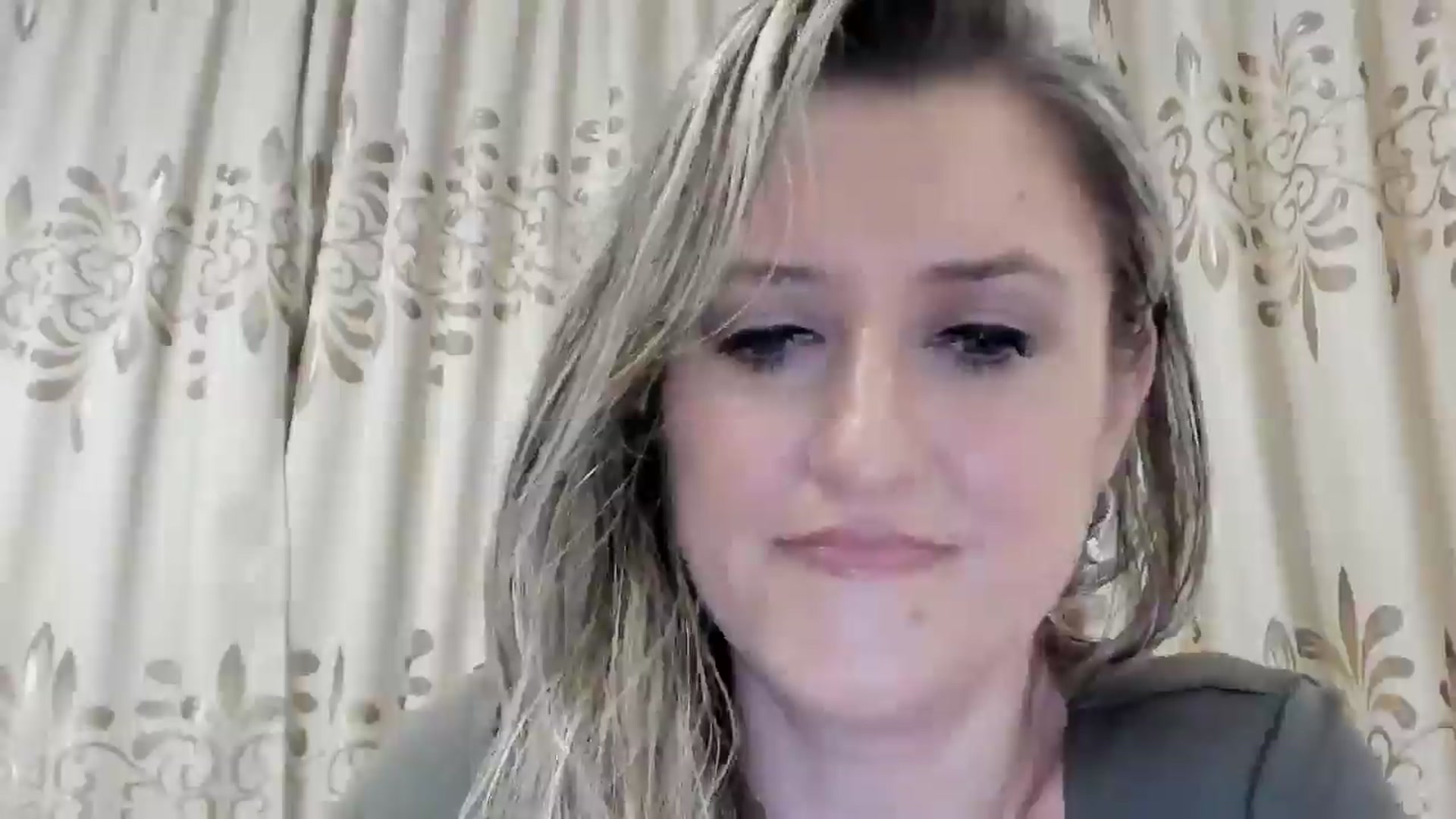 Gallery image thumbnail from BestDream's myfreecams stream on, 08/26/2025, 22:15 image 19 of 20