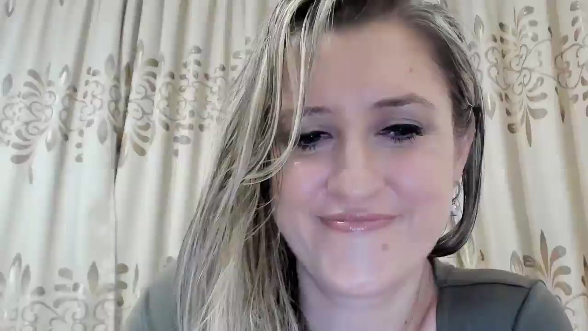 Gallery image thumbnail from BestDream's myfreecams stream on, 08/26/2025, 23:06 image 1 of 20
