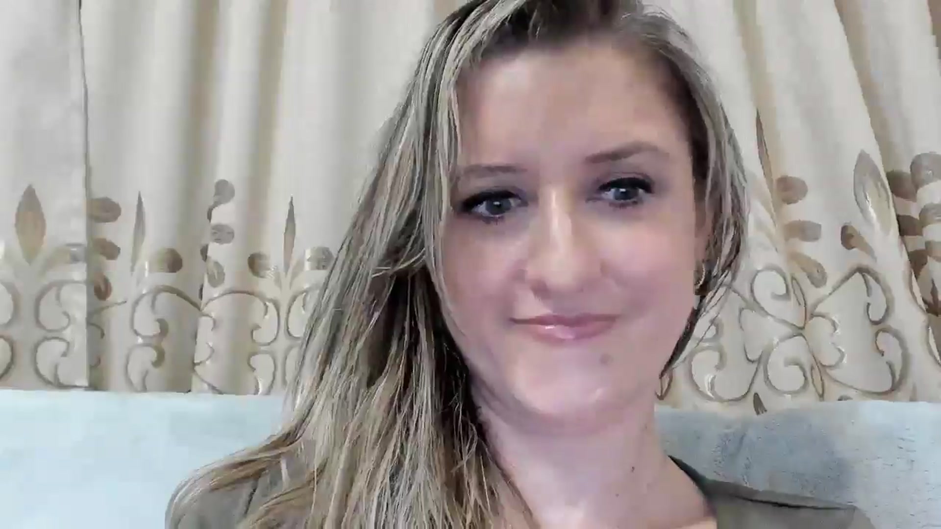 Gallery image thumbnail from BestDream's myfreecams stream on, 08/26/2025, 23:06 image 8 of 20