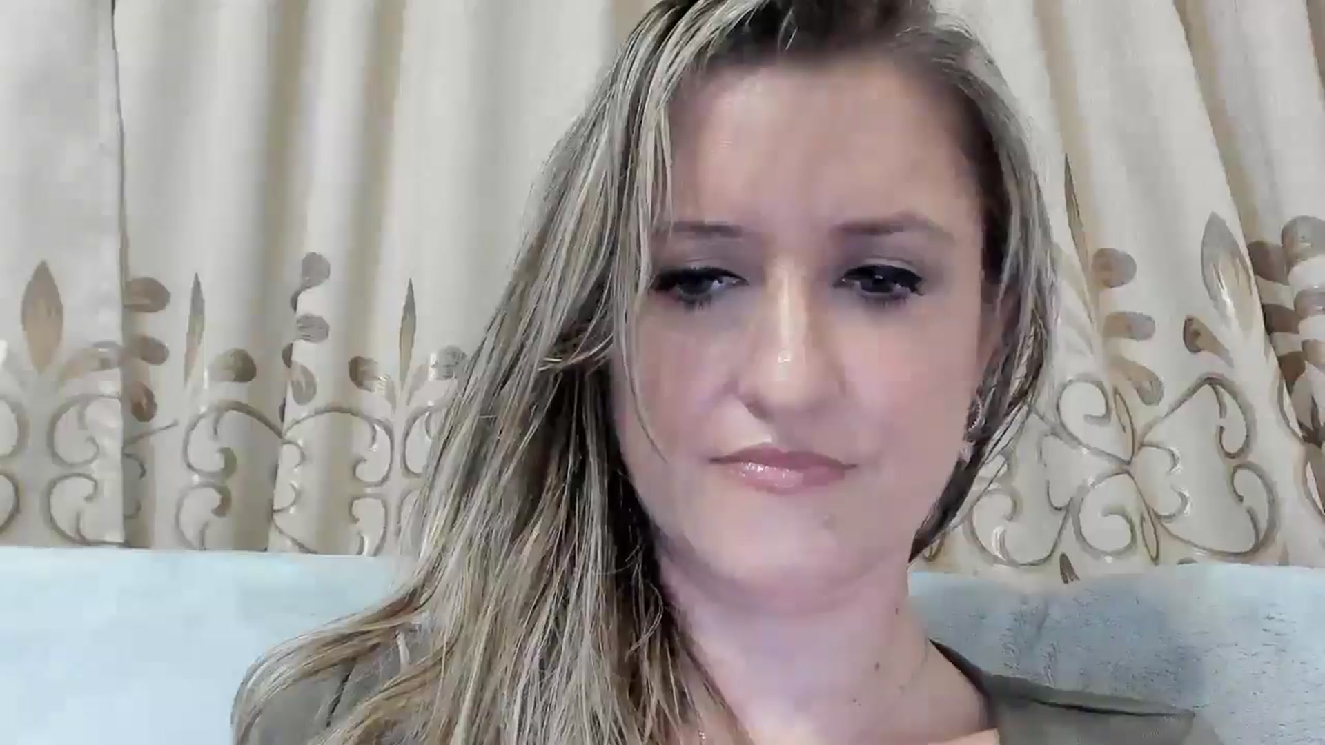 Gallery image thumbnail from BestDream's myfreecams stream on, 08/26/2025, 23:06 image 10 of 20