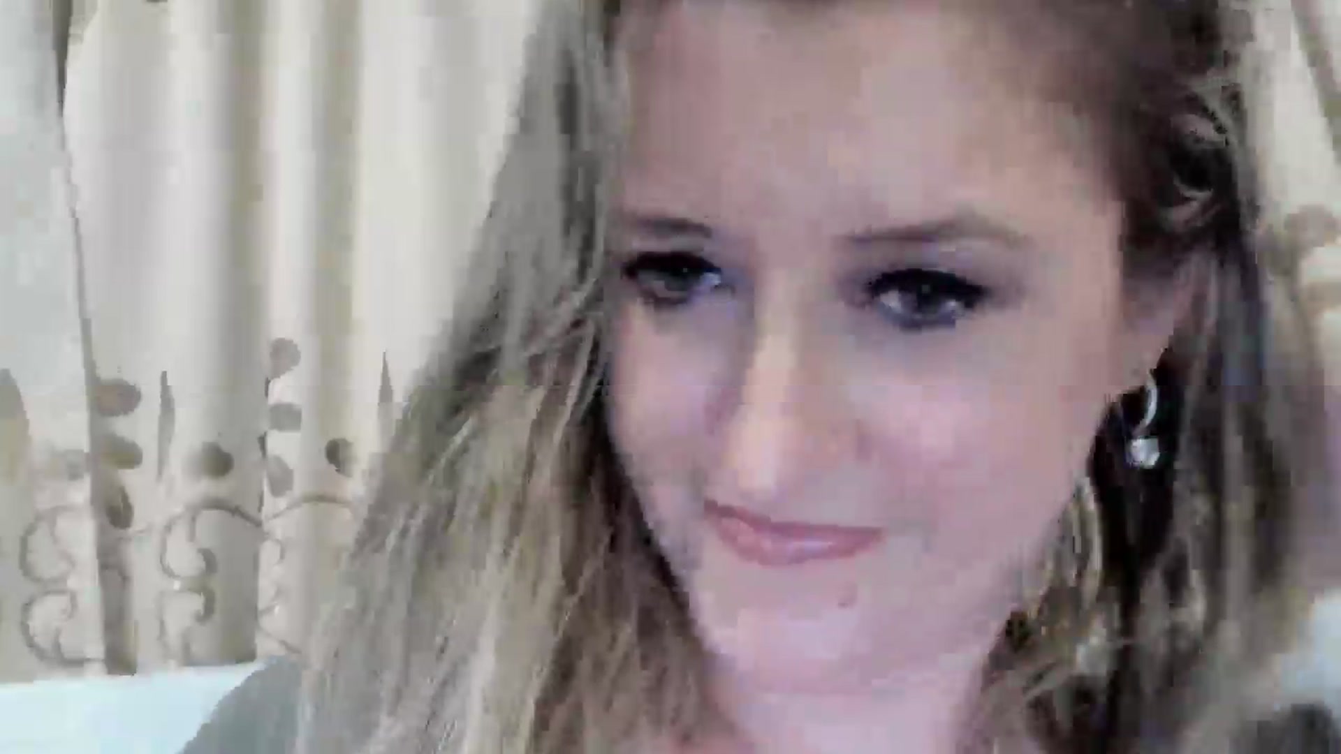 Gallery image thumbnail from BestDream's myfreecams stream on, 08/26/2025, 23:43 image 10 of 20