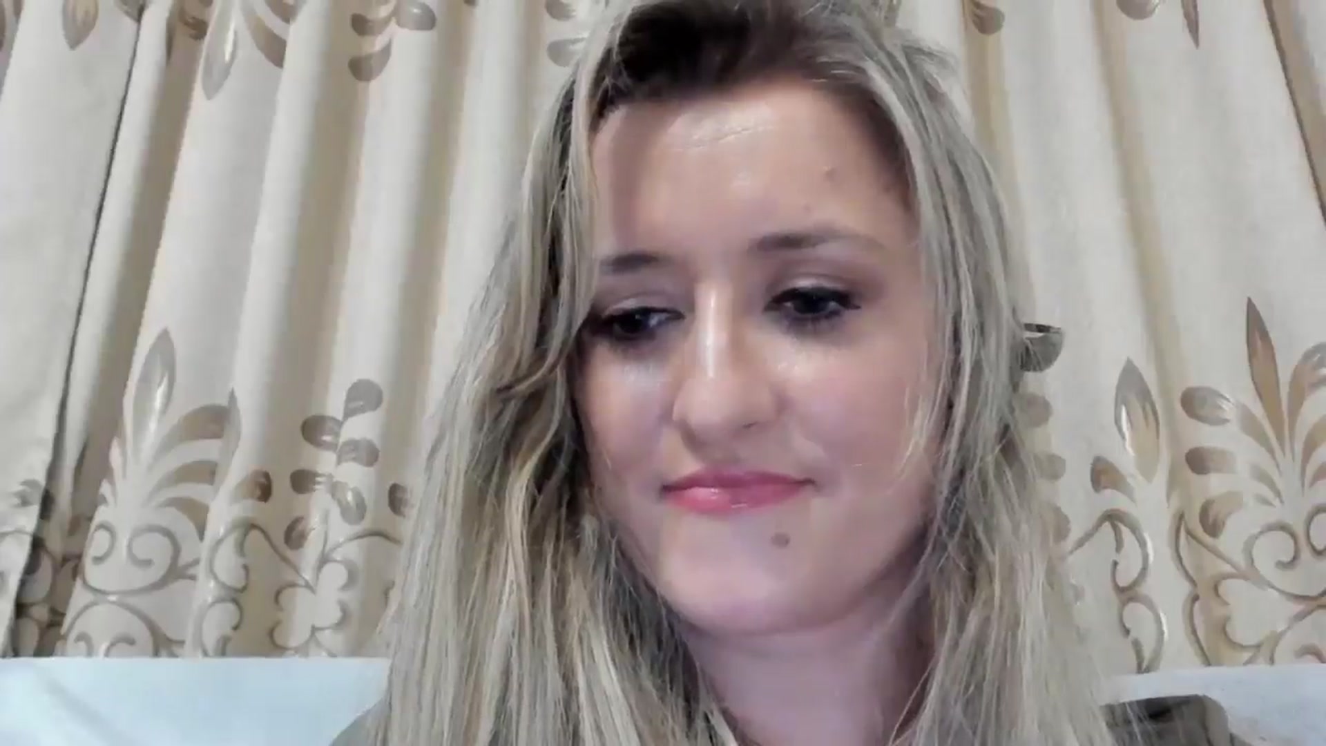Gallery image thumbnail from BestDream's myfreecams stream on, 08/27/2025, 21:44 image 20 of 20