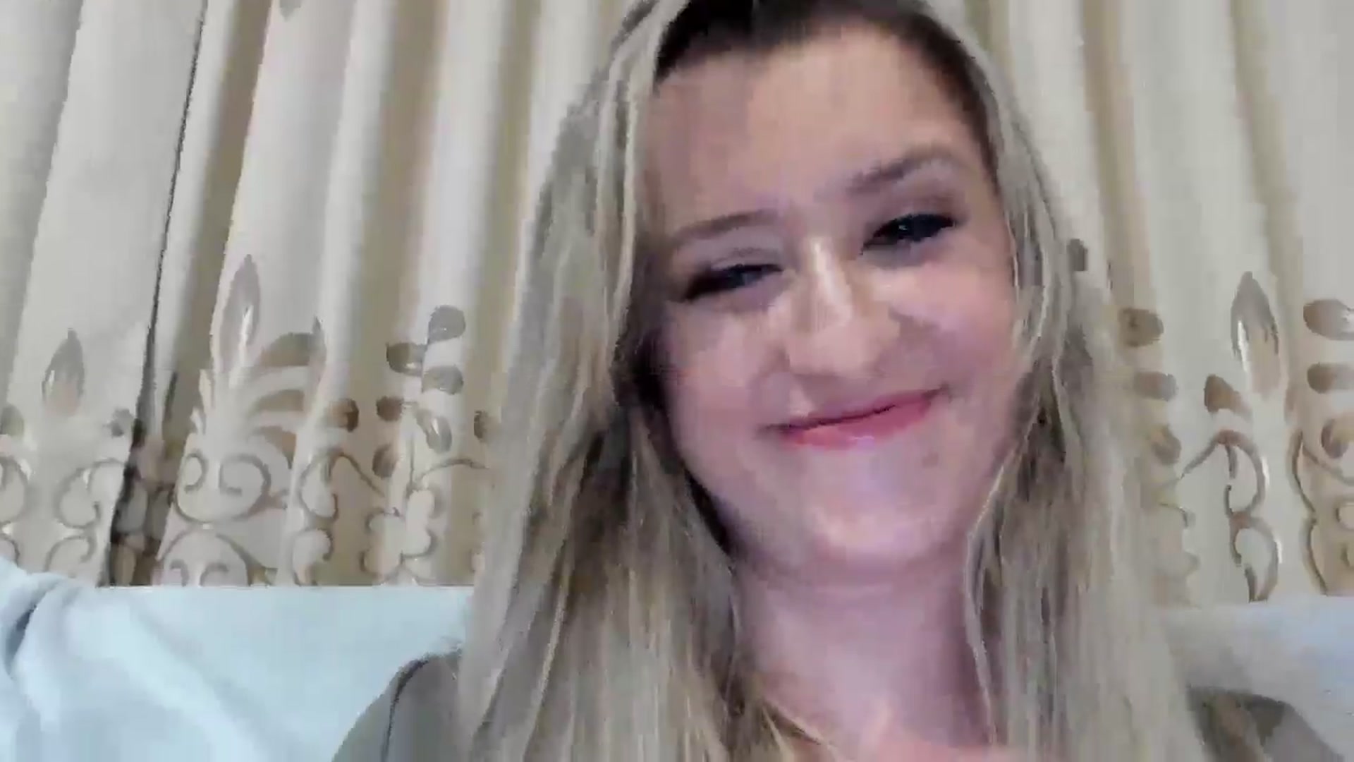 Gallery image thumbnail from BestDream's myfreecams stream on, 08/27/2025, 22:59 image 17 of 20