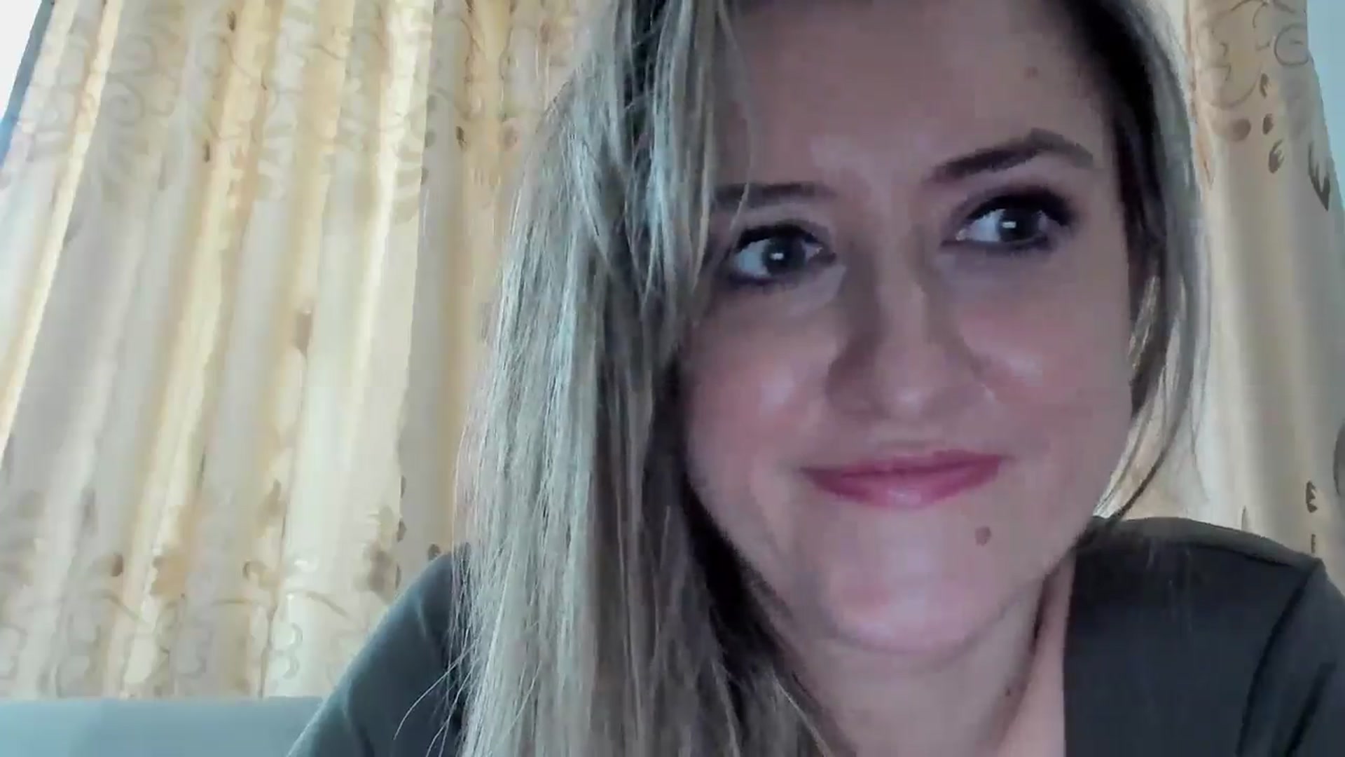 Gallery image thumbnail from BestDream's myfreecams stream on, 08/28/2025, 10:01 image 14 of 20