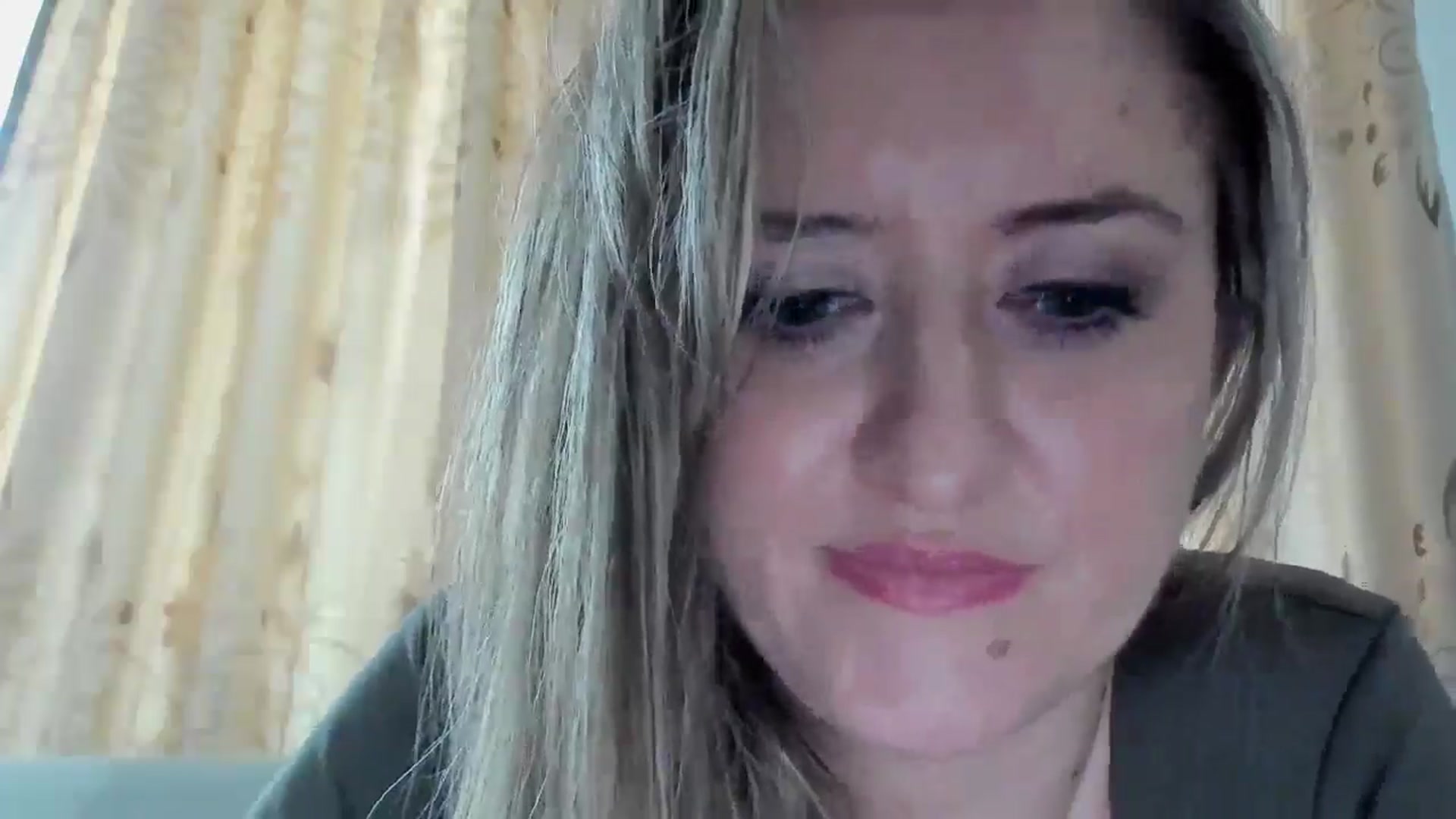 Gallery image thumbnail from BestDream's myfreecams stream on, 08/28/2025, 10:01 image 17 of 20