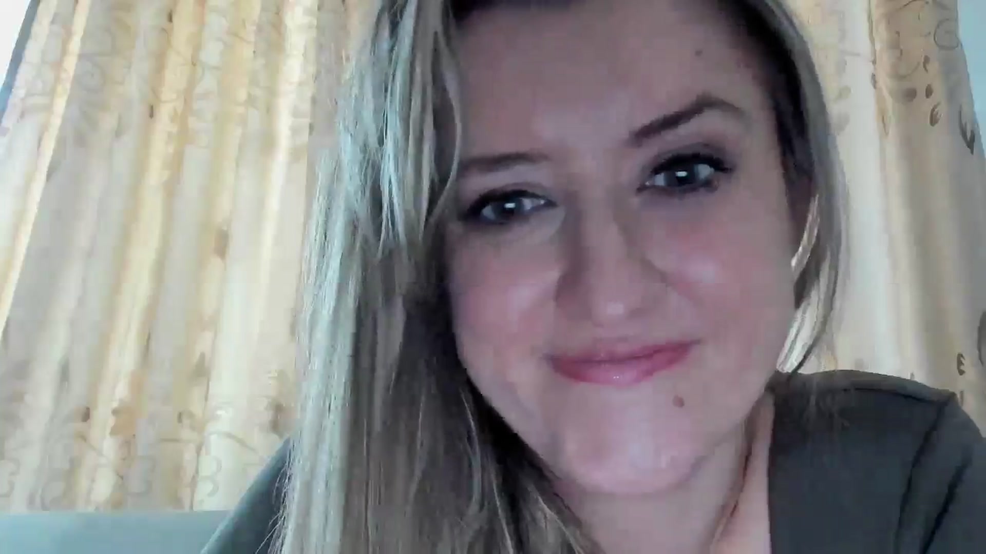Gallery image thumbnail from BestDream's myfreecams stream on, 08/28/2025, 10:01 image 9 of 20
