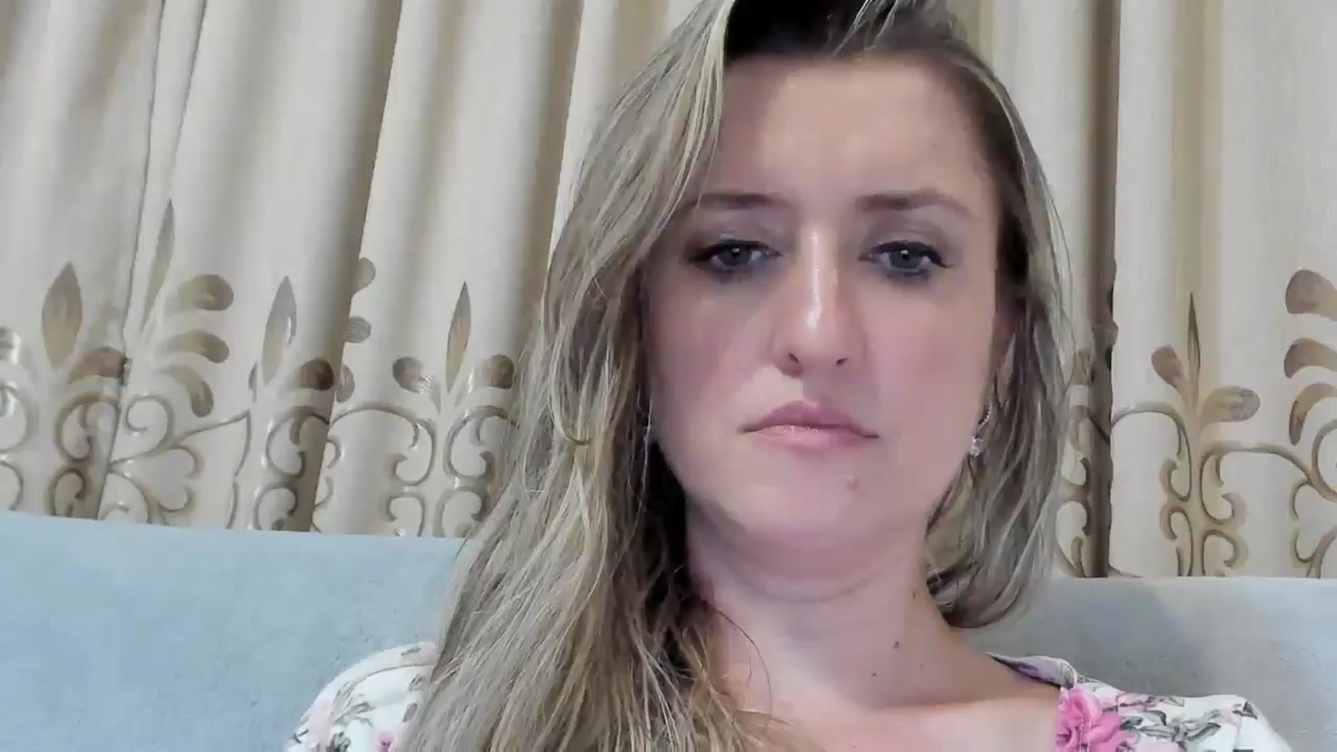 Gallery image thumbnail from BestDream's myfreecams stream on, 08/28/2025, 21:55 image 16 of 20
