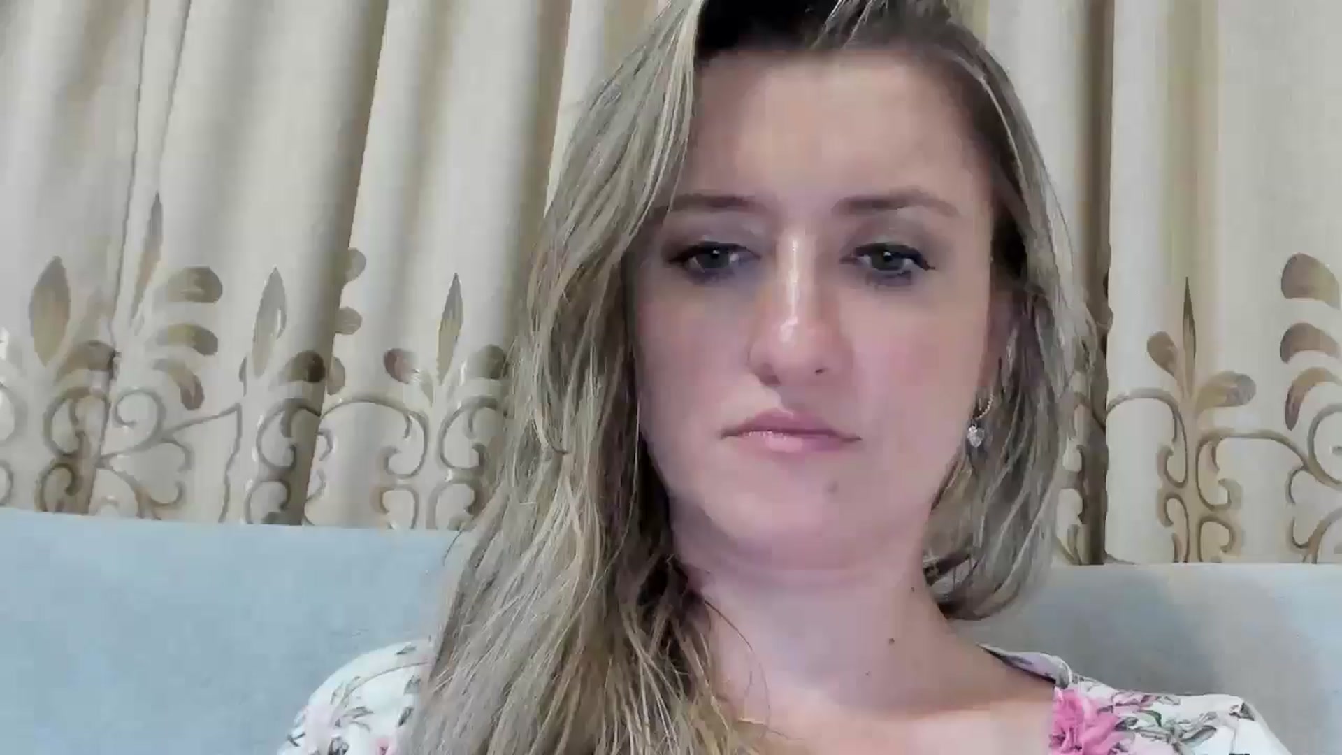 Gallery image thumbnail from BestDream's myfreecams stream on, 08/28/2025, 21:55 image 15 of 20
