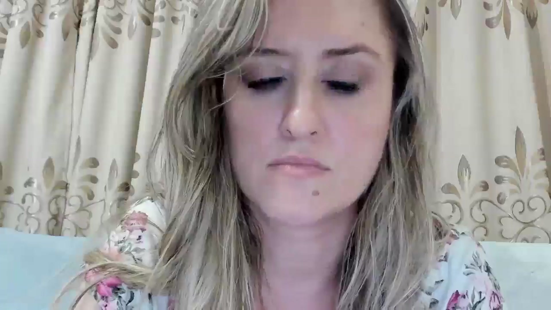 Gallery image thumbnail from BestDream's myfreecams stream on, 08/28/2025, 23:13 image 19 of 20
