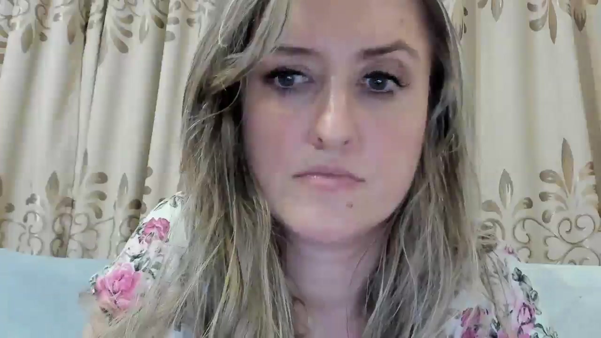 Gallery image thumbnail from BestDream's myfreecams stream on, 08/28/2025, 23:13 image 8 of 20