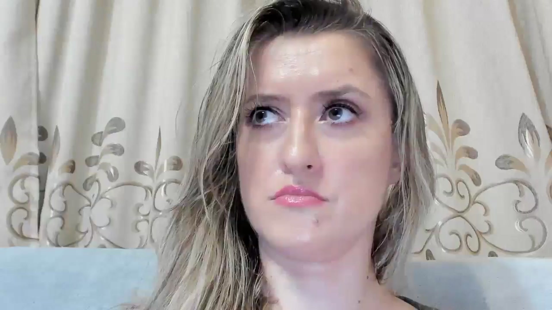 Gallery image thumbnail from BestDream's myfreecams stream on, 08/29/2025, 22:07 image 2 of 20