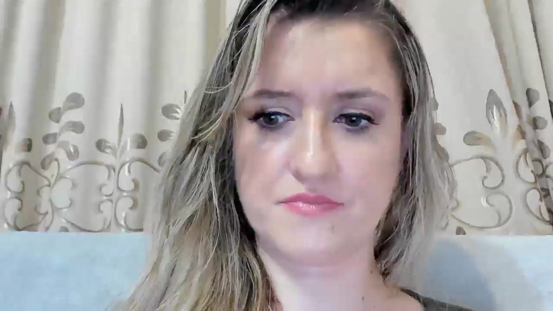 Gallery image thumbnail from BestDream's myfreecams stream on, 08/29/2025, 22:07 image 18 of 20