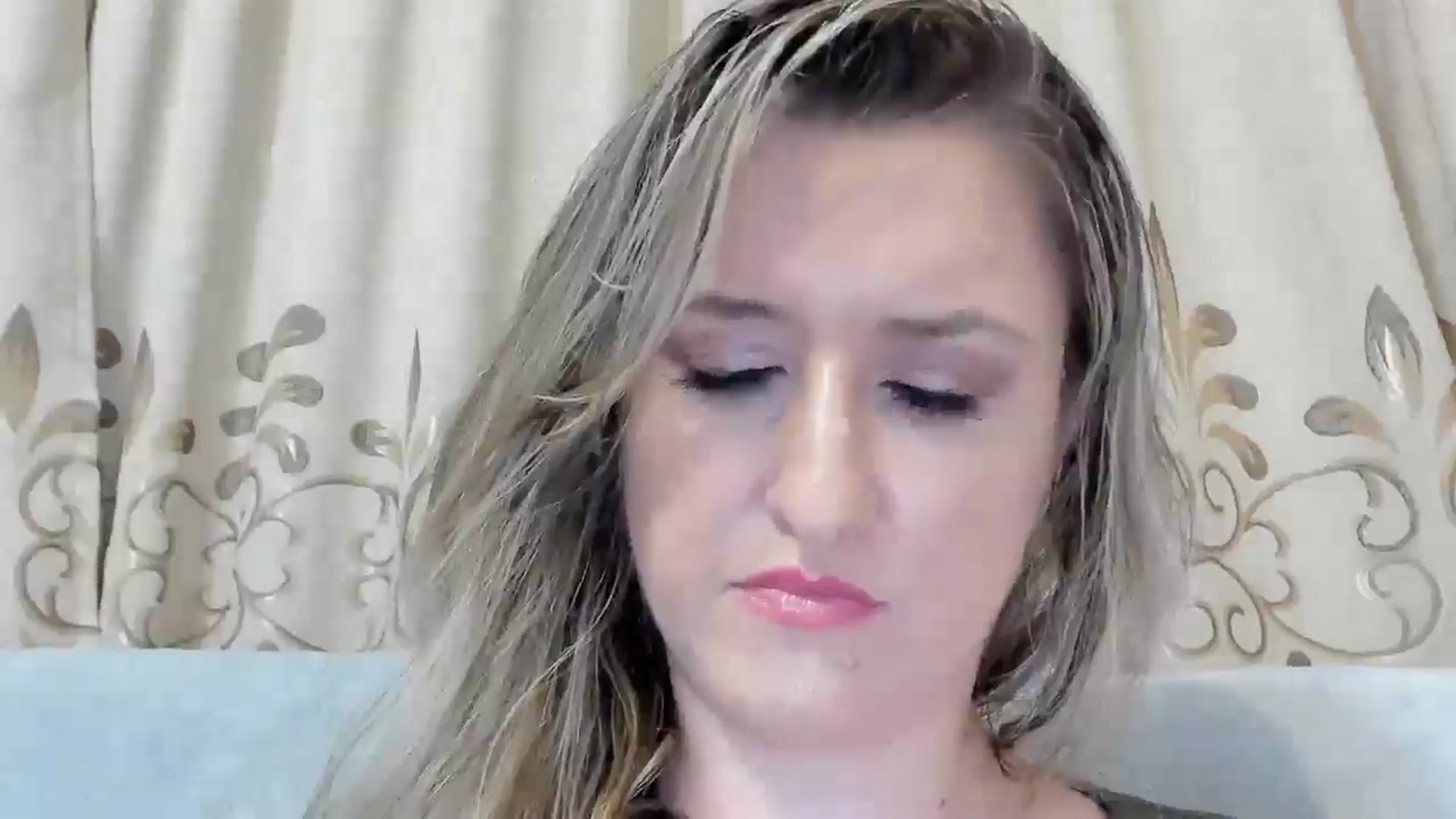 Gallery image thumbnail from BestDream's myfreecams stream on, 08/29/2025, 22:07 image 8 of 20