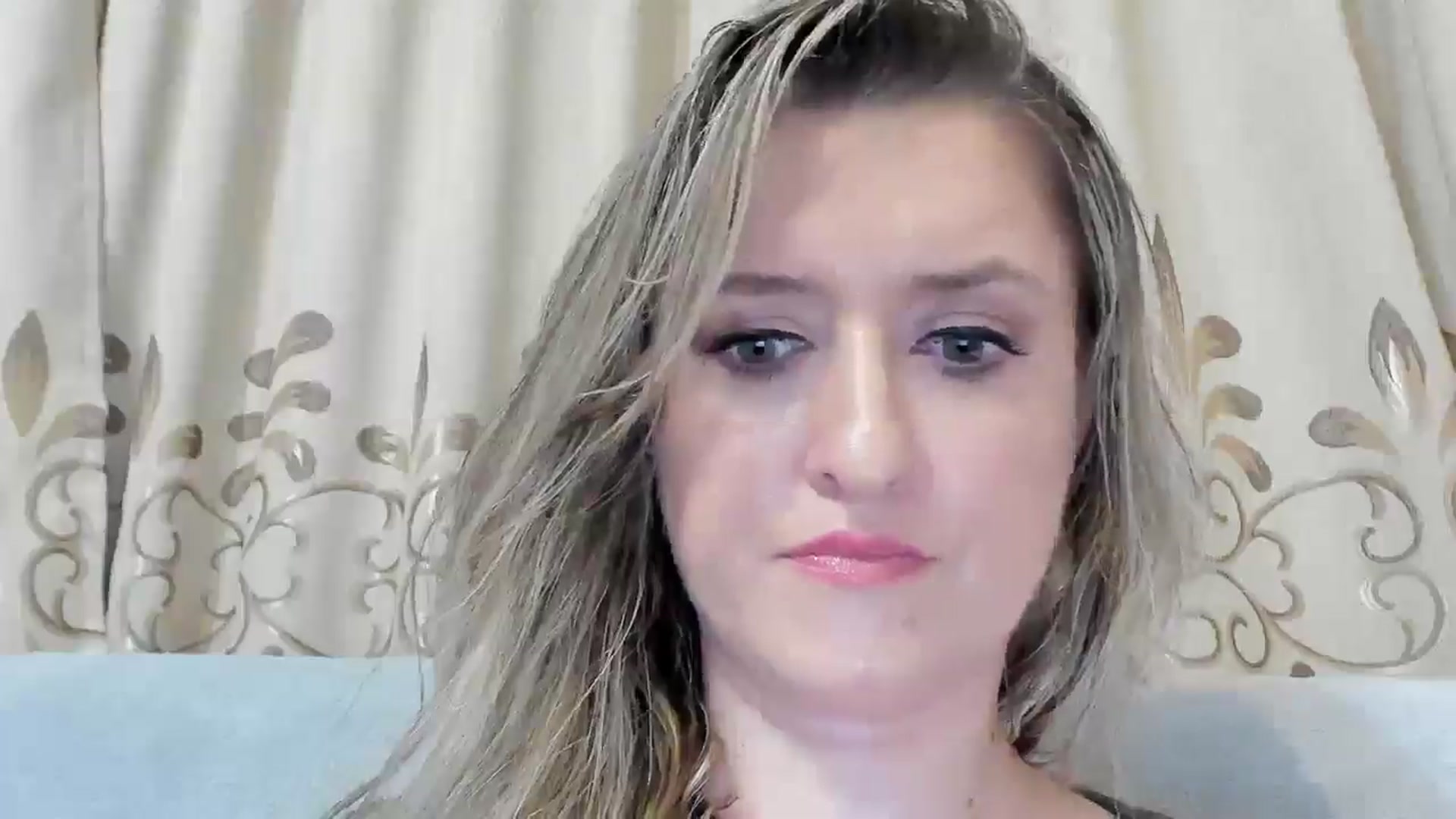 Gallery image thumbnail from BestDream's myfreecams stream on, 08/29/2025, 22:07 image 10 of 20
