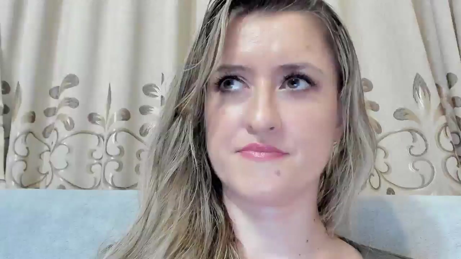 Gallery image thumbnail from BestDream's myfreecams stream on, 08/29/2025, 22:07 image 20 of 20