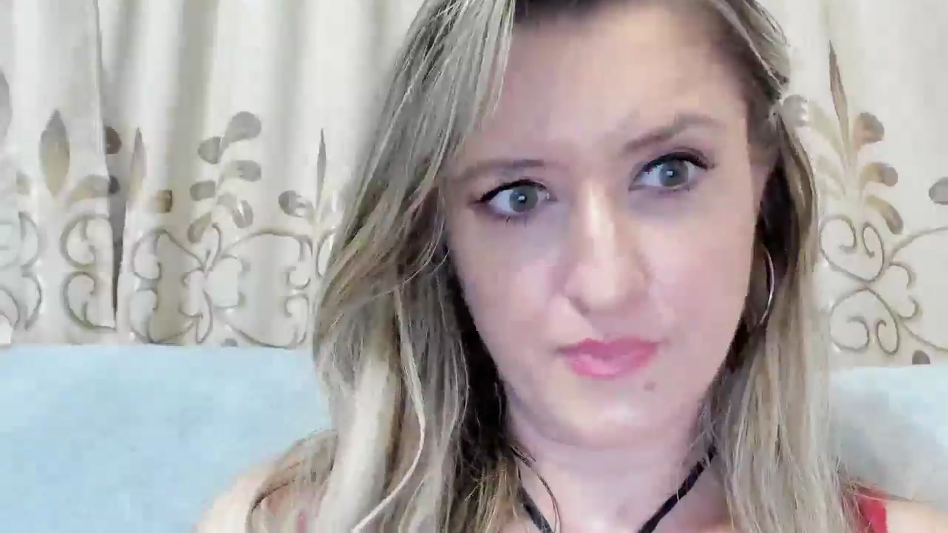 Gallery image thumbnail from BestDream's myfreecams stream on, 08/29/2025, 23:30 image 6 of 20