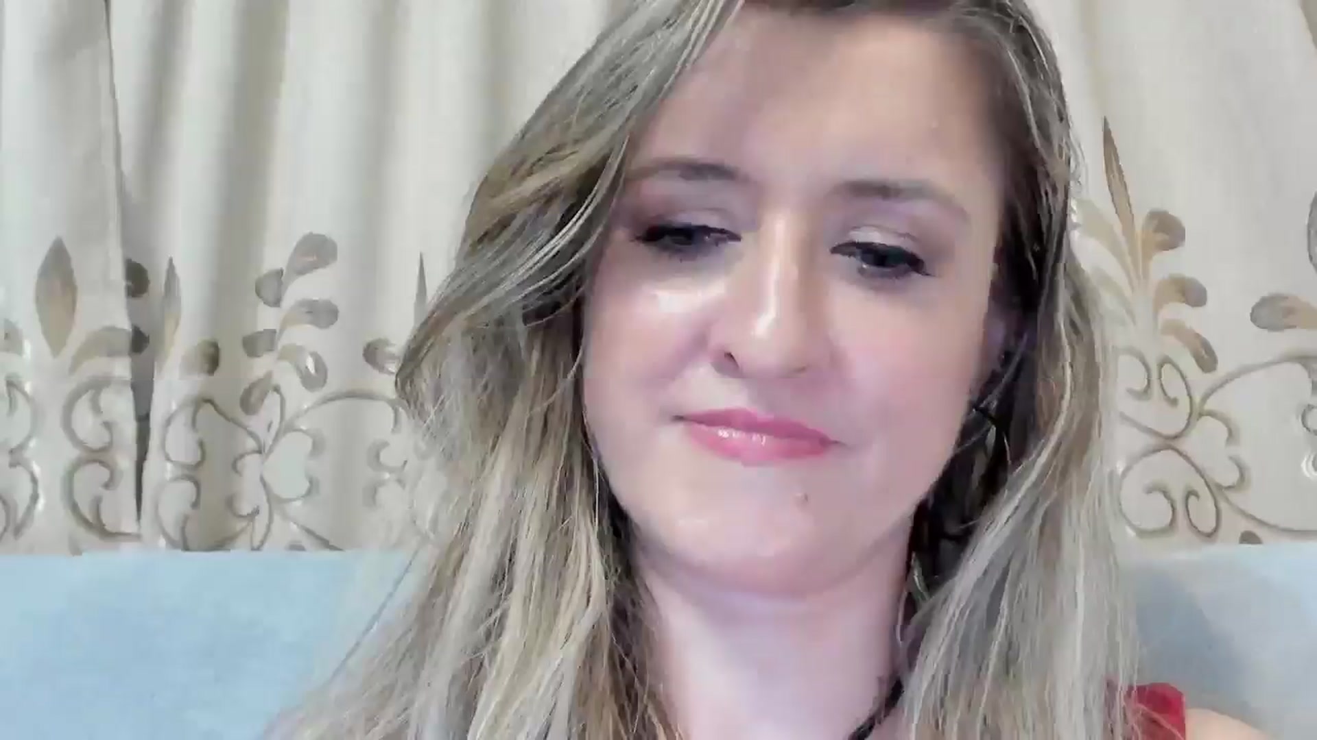 Gallery image thumbnail from BestDream's myfreecams stream on, 08/29/2025, 23:59 image 13 of 20