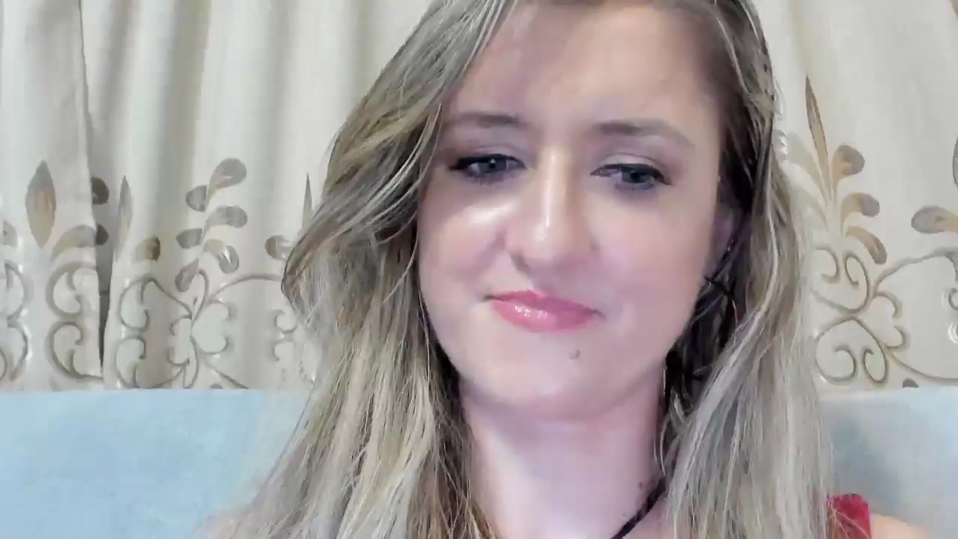 Gallery image thumbnail from BestDream's myfreecams stream on, 08/29/2025, 23:59 image 16 of 20