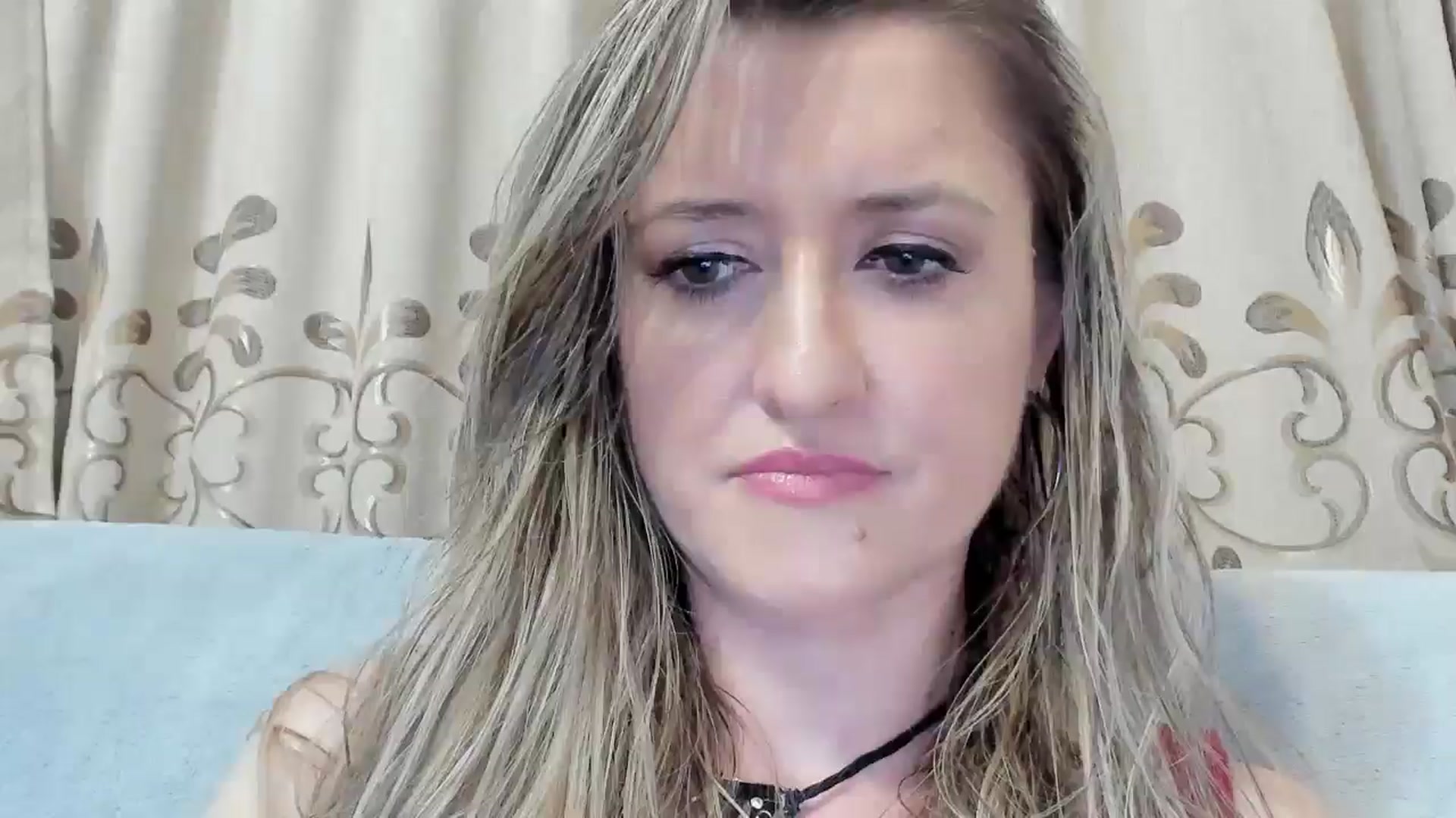 Gallery image thumbnail from BestDream's myfreecams stream on, 08/30/2025, 01:36 image 6 of 20