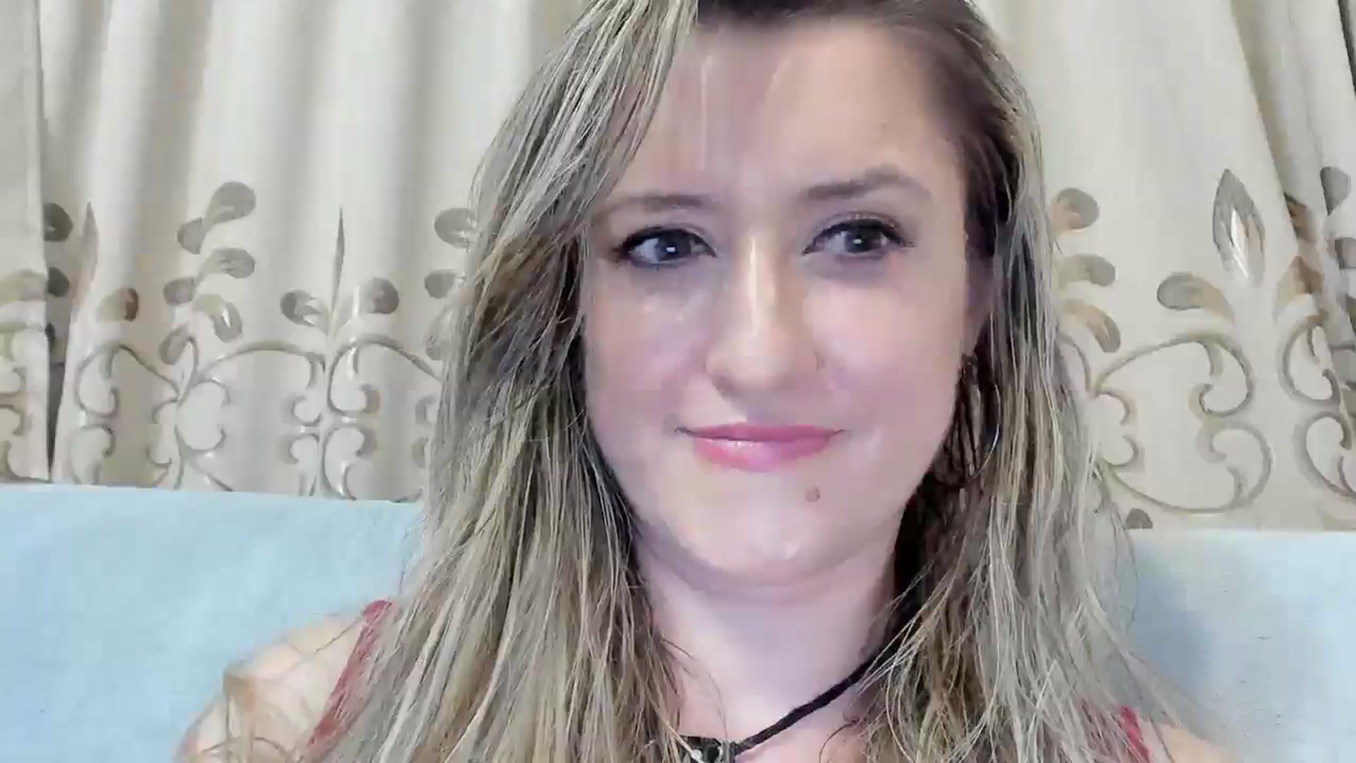Gallery image thumbnail from BestDream's myfreecams stream on, 08/30/2025, 01:36 image 14 of 20