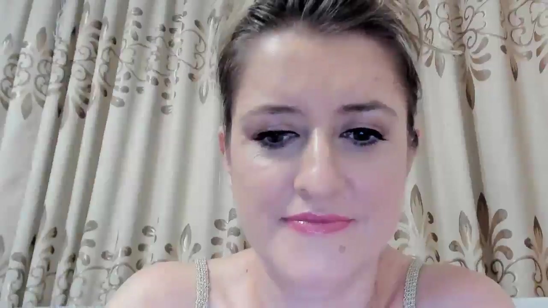 Gallery image thumbnail from BestDream's myfreecams stream on, 08/30/2025, 22:28 image 16 of 20