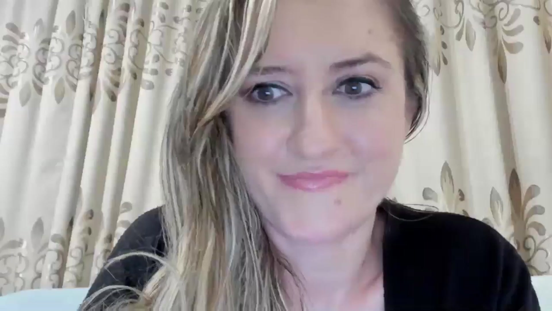 Gallery image thumbnail from BestDream's myfreecams stream on, 08/31/2025, 02:33 image 12 of 20