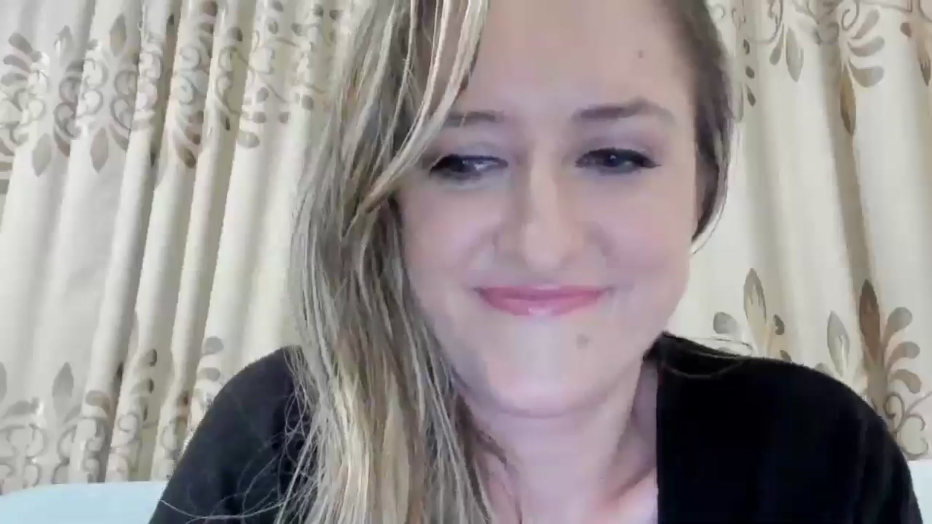 Gallery image thumbnail from BestDream's myfreecams stream on, 08/31/2025, 02:33 image 20 of 20